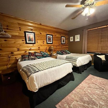 Muskie Bay Resort Nestor Falls Extérieur photo